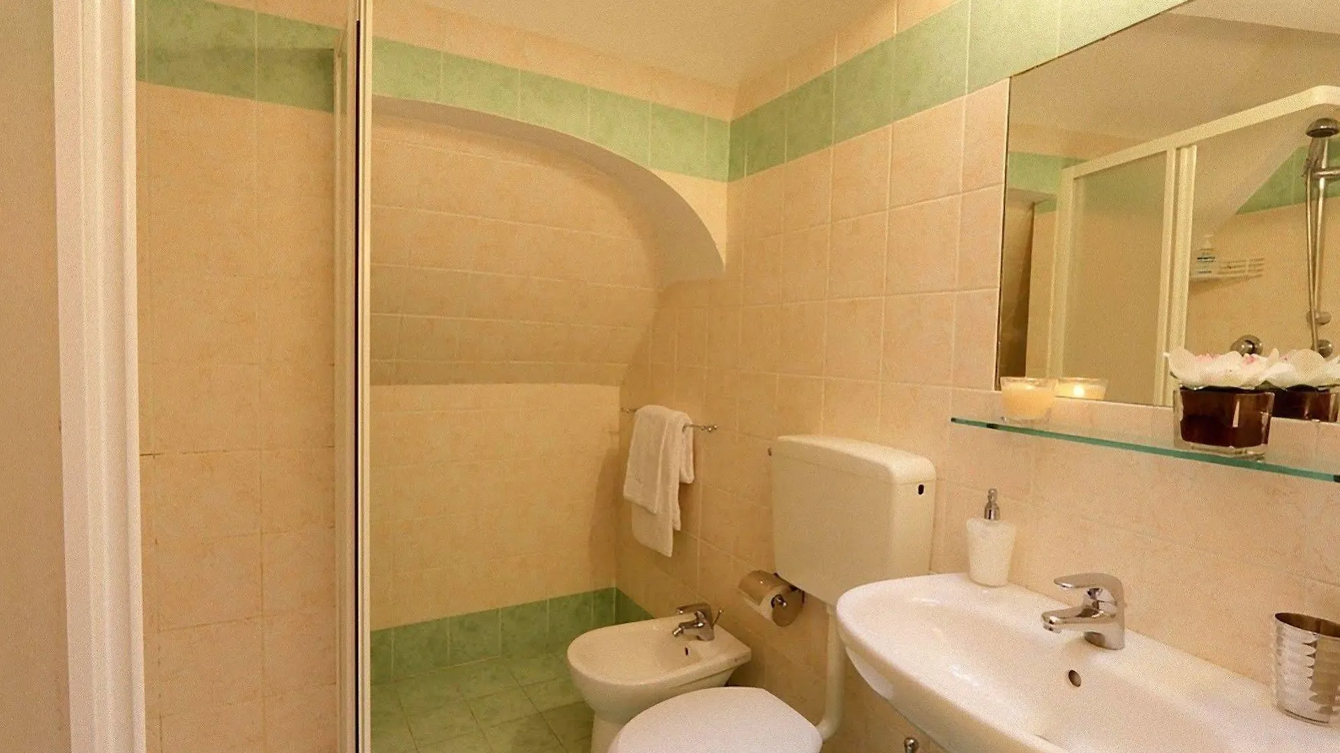 Badia Fiorentina Florence Bed & Breakfast