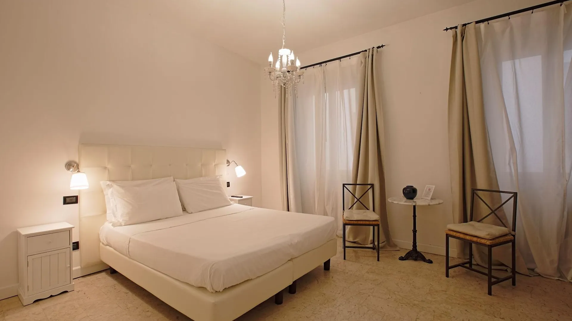 Bed & Breakfast Badia Fiorentina Florence