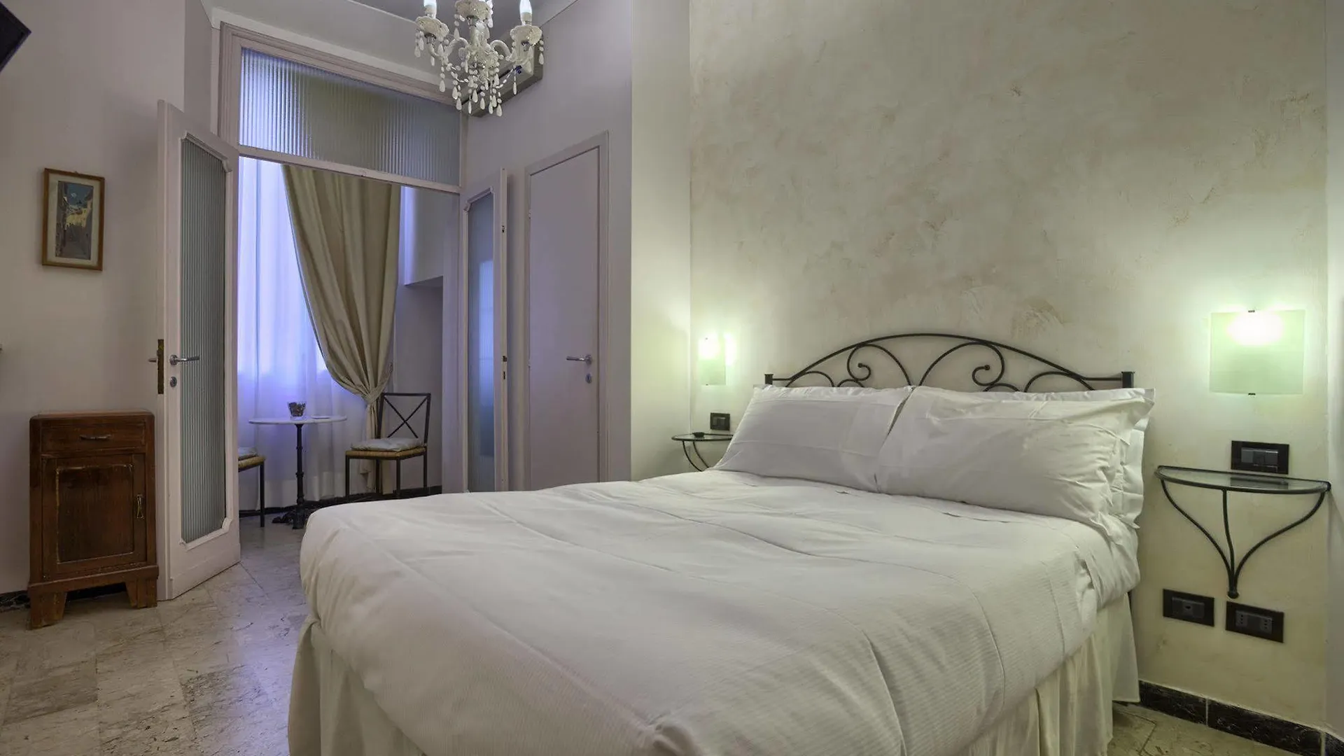 *** Bed & Breakfast Badia Fiorentina Florence Italy